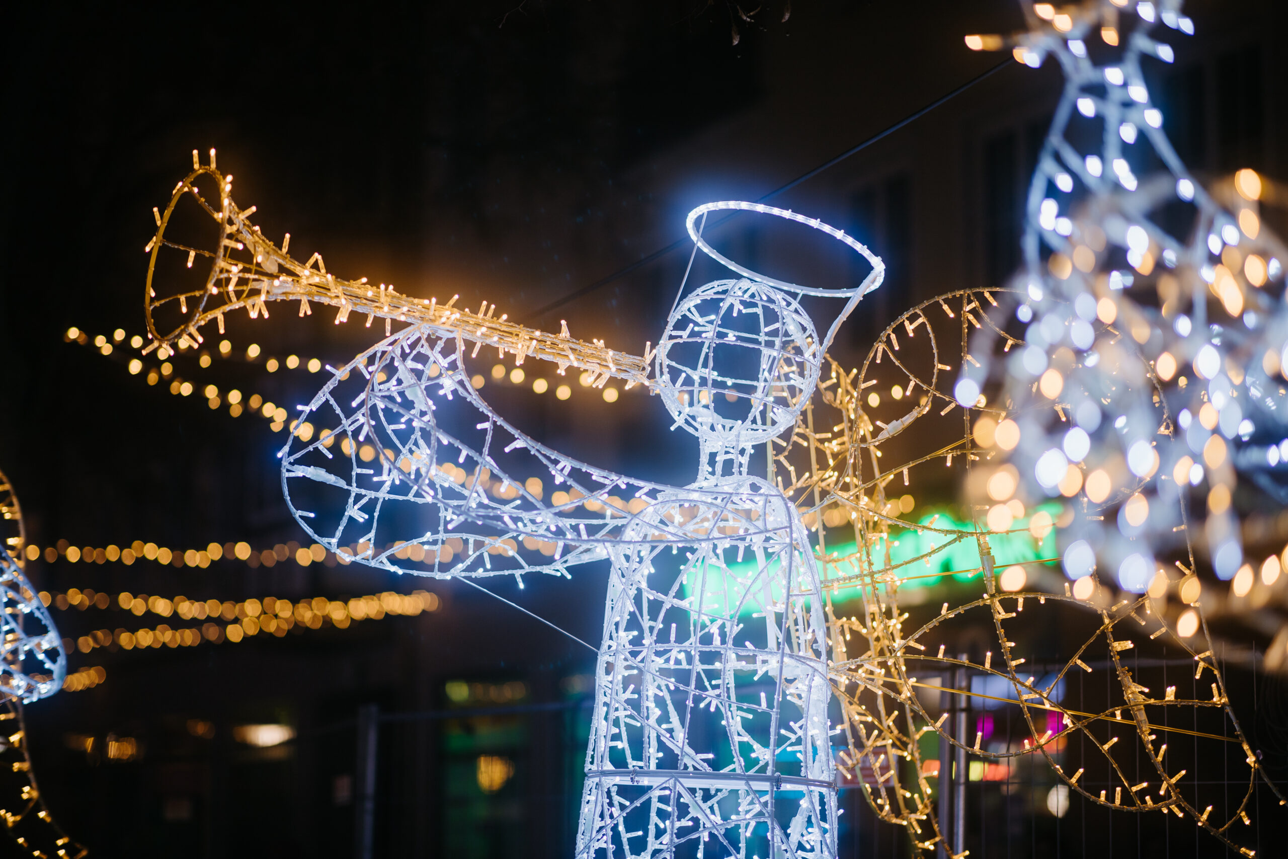 Lichtfiguren auf dem Adventsmarkt Dessau